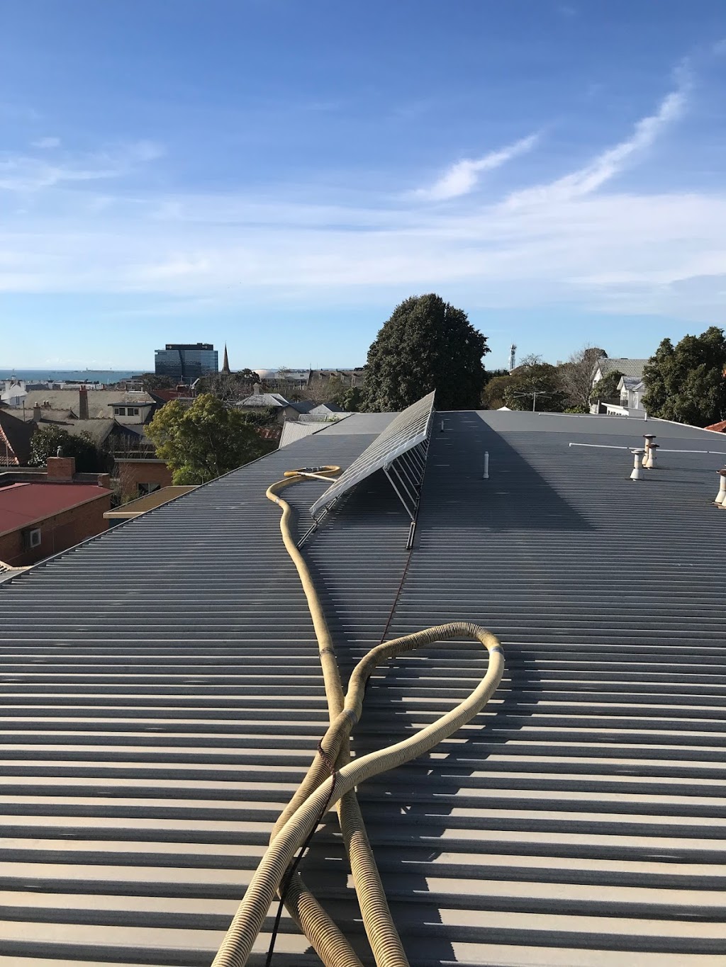 Geelong Spout Cleaning Service |  | 21A Kestrel Cres, Mount Duneed VIC 3217, Australia | 0418138882 OR +61 418 138 882