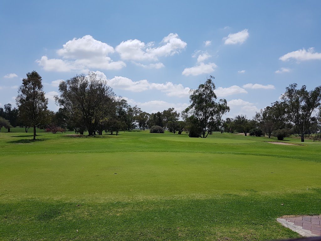 Goondiwindi Golf Club | Golf Club Flat, 18 Hindmarsh St, Goondiwindi QLD 4390, Australia | Phone: (07) 4671 1171