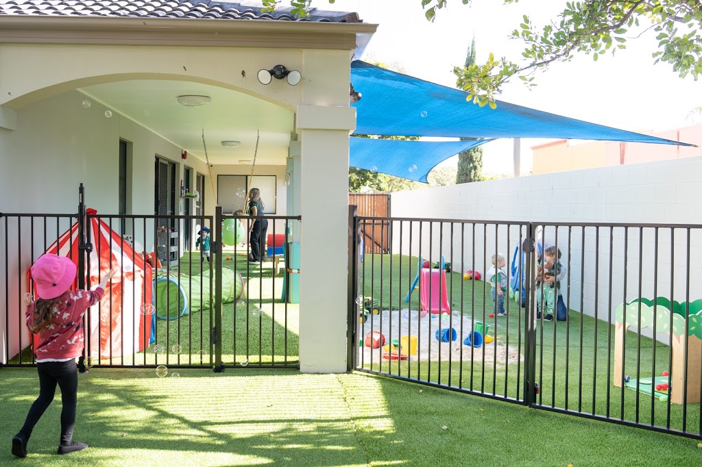 Parkwood Christian Childrens Centre | 5 Tonga Pl, Molendinar QLD 4214, Australia | Phone: 0420 305 540