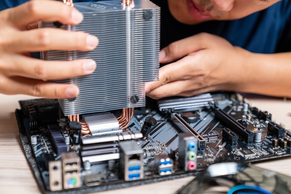 Hallelujah Technology Computer Repairs |  | 137 Willeroo Dr, Windsor Downs NSW 2756, Australia | 0402945666 OR +61 402 945 666