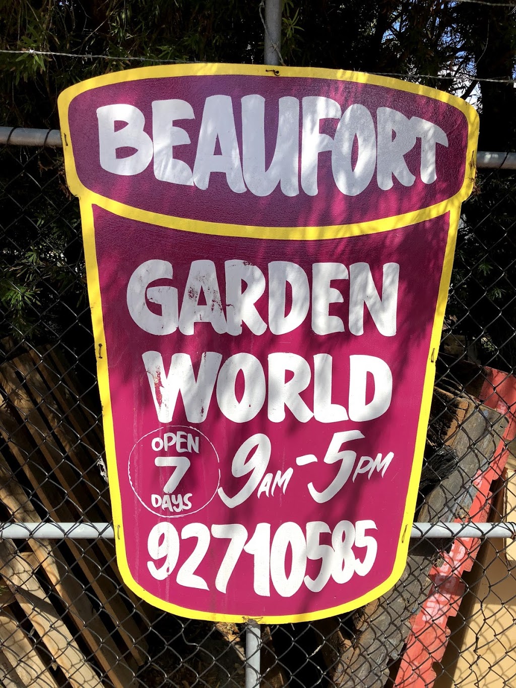 Beaufort Garden Centre | store | 944 Beaufort St, Inglewood WA 6052, Australia | 0892710585 OR +61 8 9271 0585