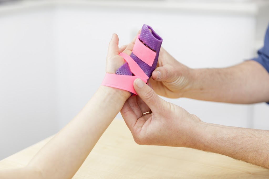 MEND Hand Therapy (Shellharbour) | 27 Captain Cook Dr, Barrack Heights NSW 2528, Australia | Phone: (02) 4294 8180
