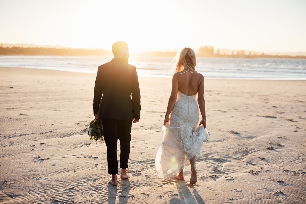 Byron Bay Wedding Photographer Daniel Chafer | 19a Nautilus Way, Kingscliff NSW 2487, Australia | Phone: 0432 704 890