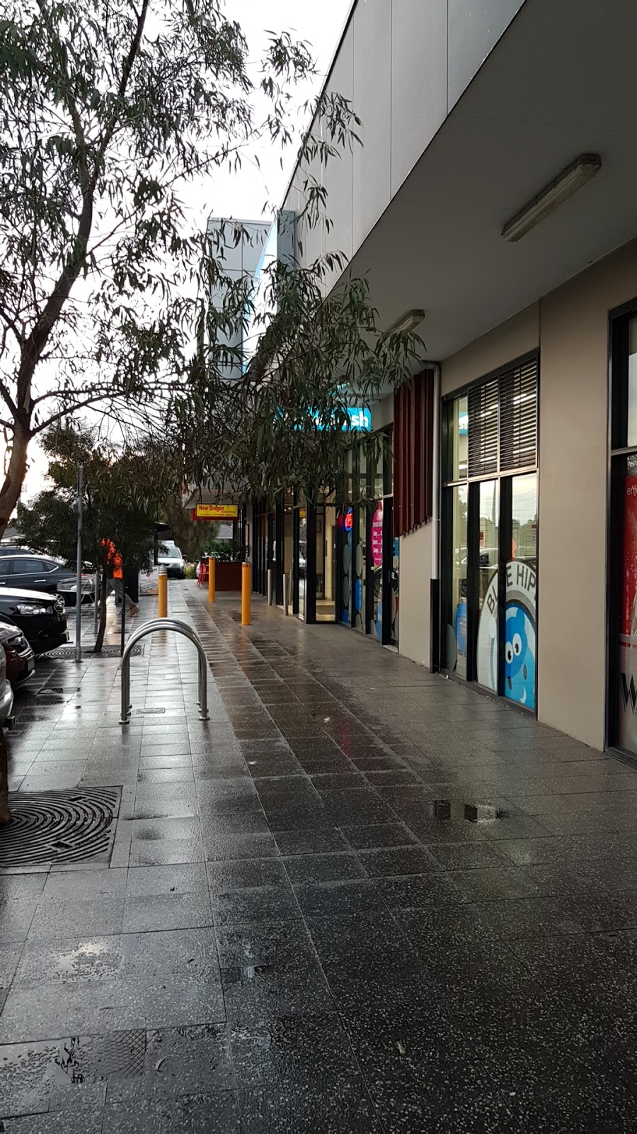 Watervale Shopping Centre | 2-14 Calder Park Dr, Sydenham VIC 3037, Australia | Phone: (03) 9307 2048