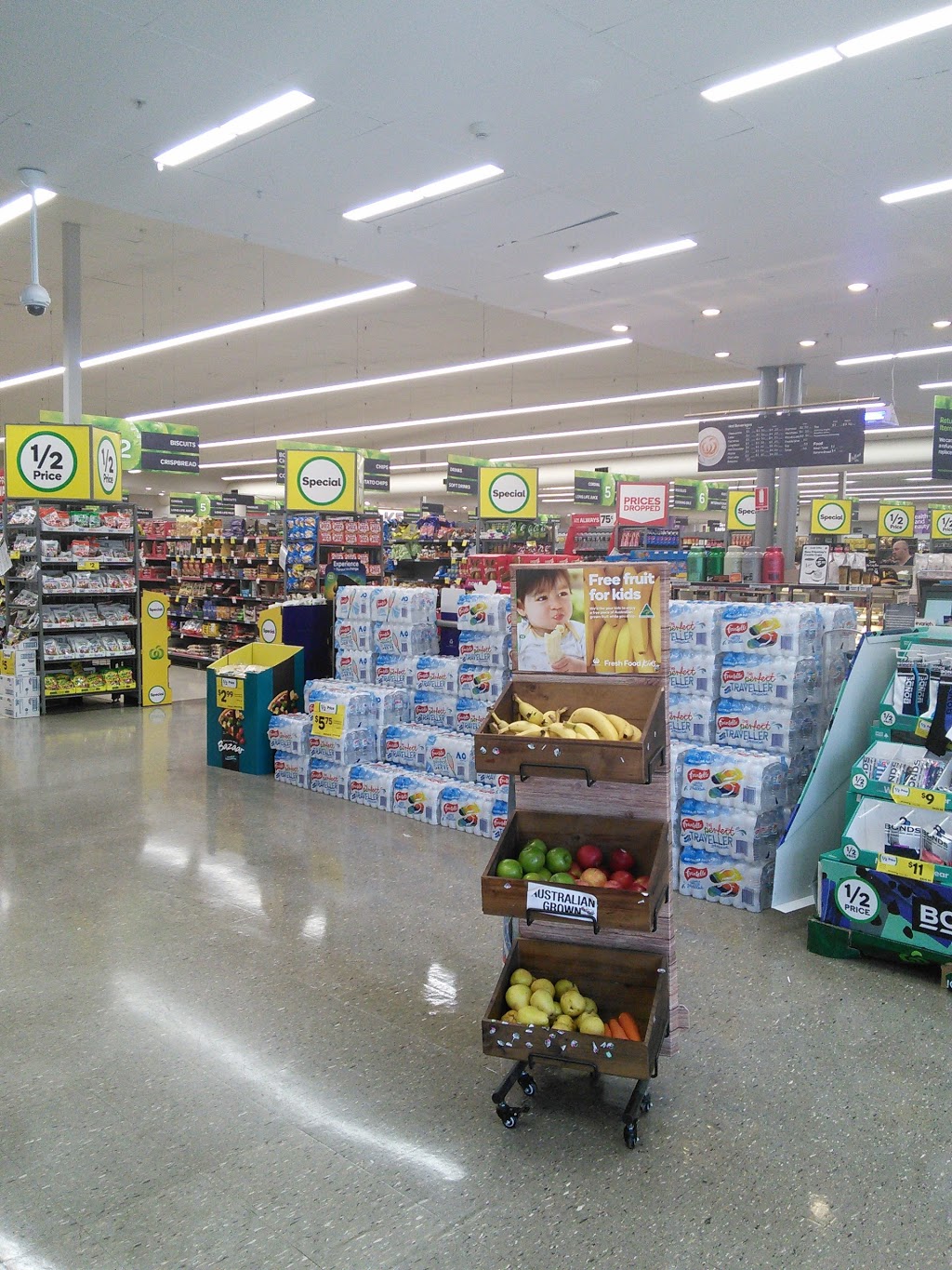 Woolworths Camden | 35 Oxley St, Camden NSW 2570, Australia | Phone: (02) 4651 4400