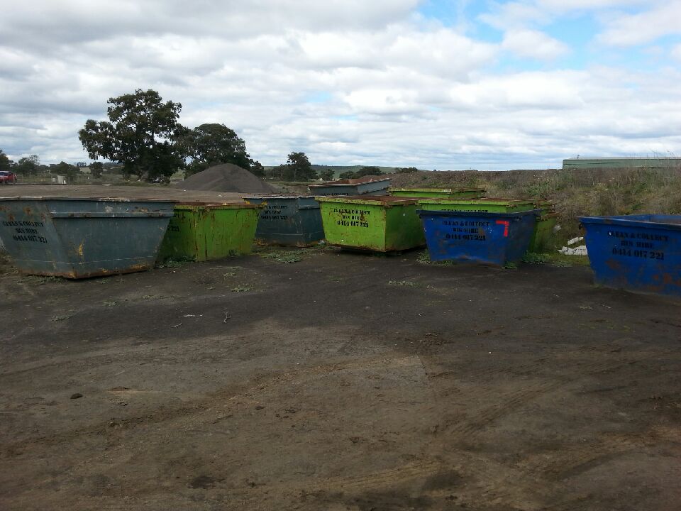 Clean and collect Bin hire | 52 Benaroon Dr, Lalor VIC 3075, Australia | Phone: 0414 017 221