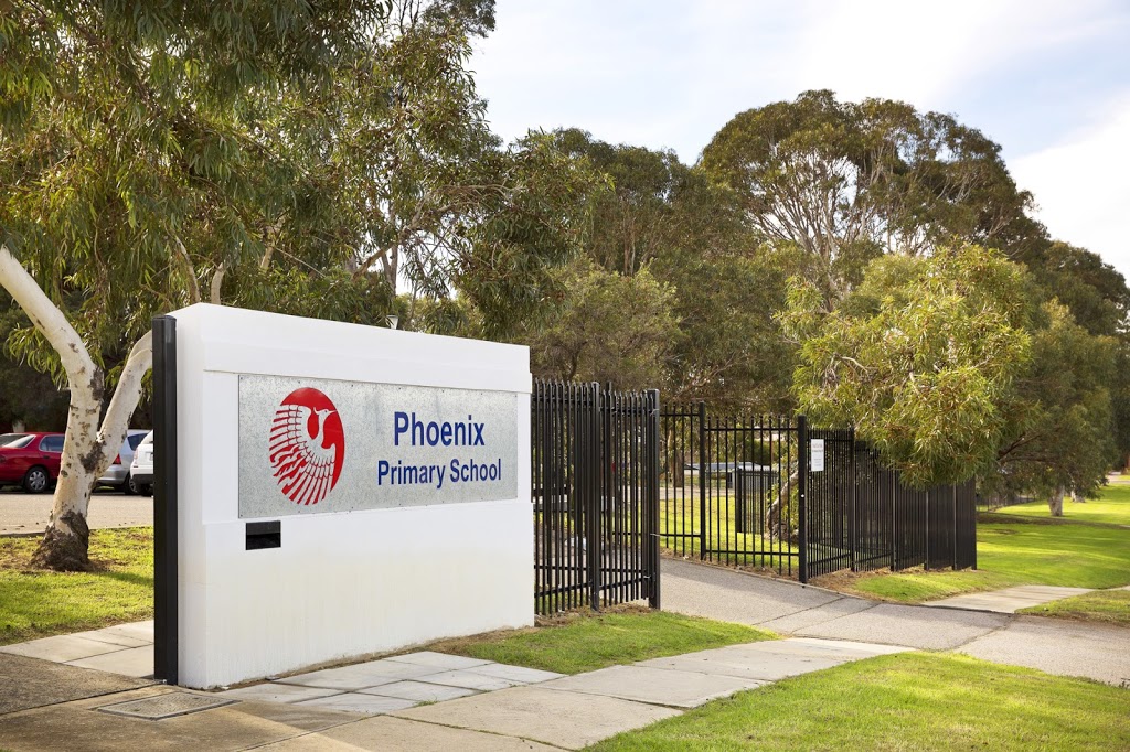 Phoenix Primary School | school | 28 Phoenix Rd, Hamilton Hill WA 6163, Australia | 0894183955 OR +61 8 9418 3955