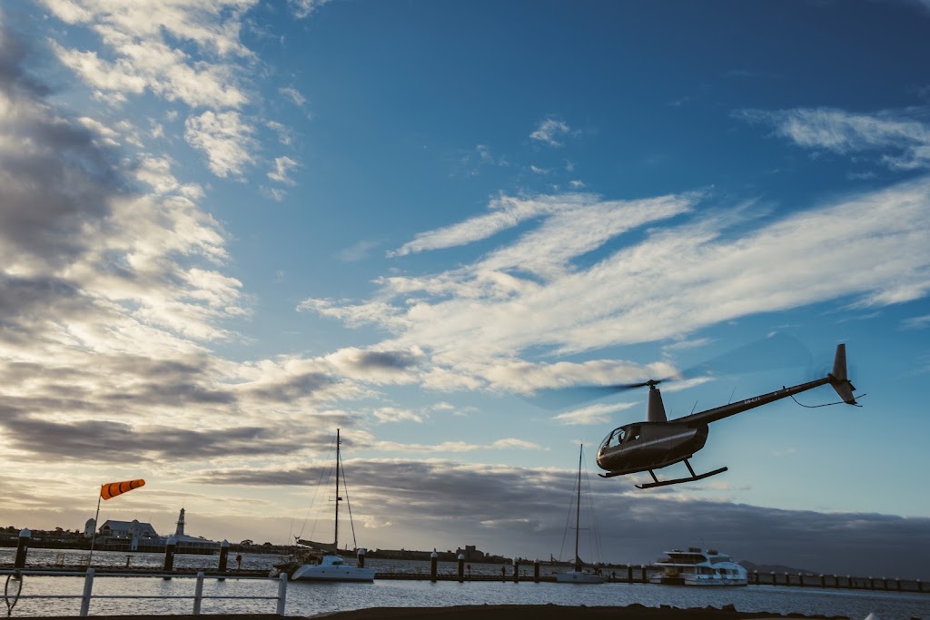 Geelong Helicopters | 1A Yarra St, Geelong VIC 3220, Australia | Phone: 0422 515 151