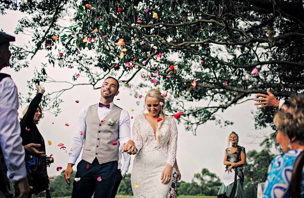 Shiney Lee Hensby Wedding Celebrant | 50 Belongil Cres, Byron Bay NSW 2481, Australia | Phone: 0414 094 238