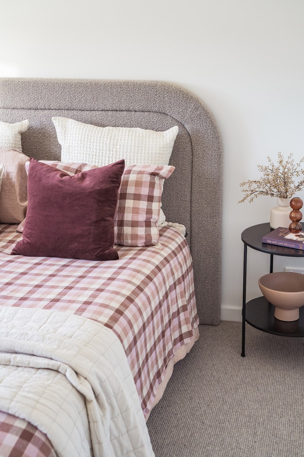 Lane Housing Co Bendigo Display Home | 8 Imagine Dr, Strathfieldsaye VIC 3551, Australia | Phone: (03) 5406 9090