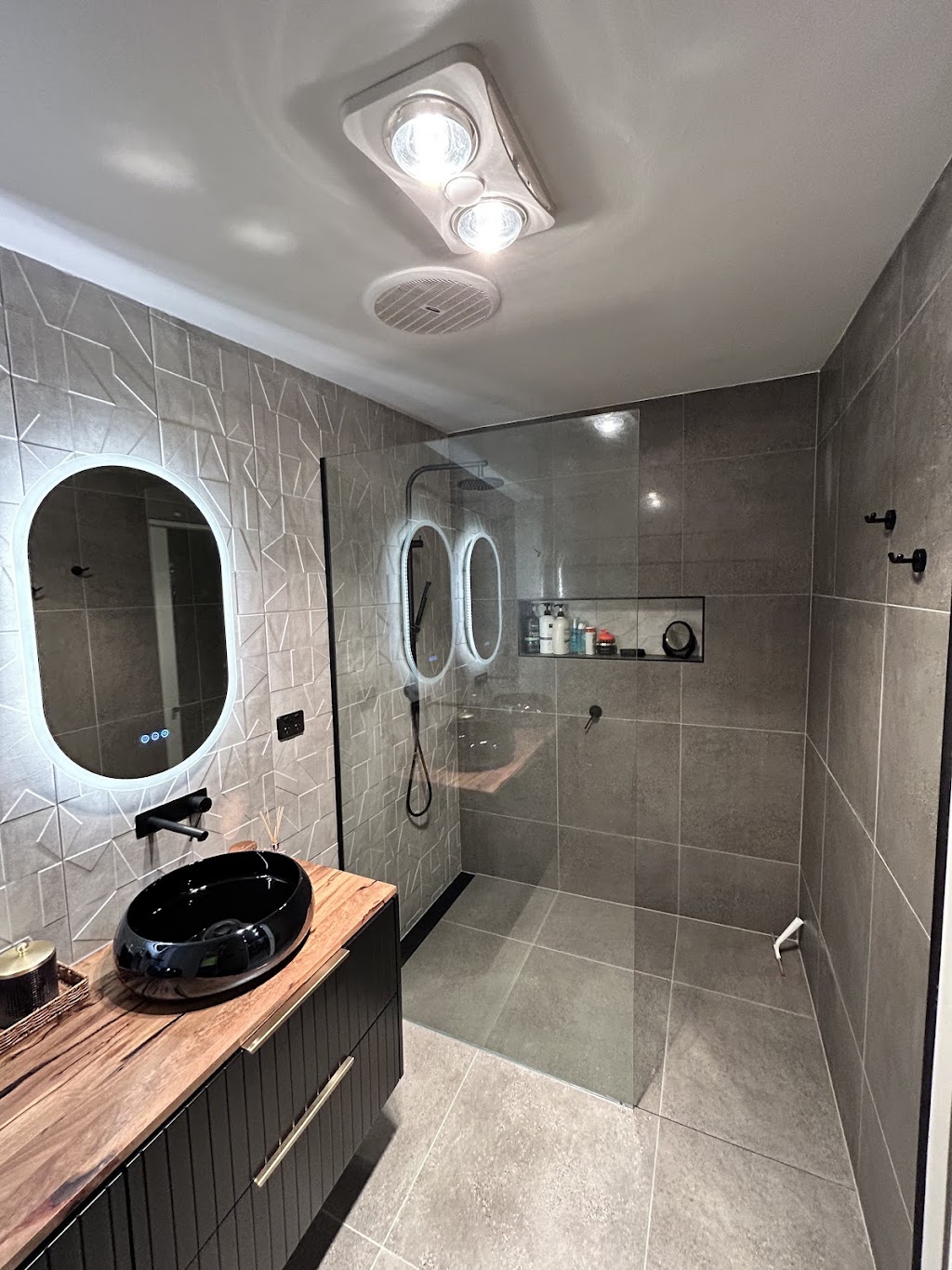 Pro1Plus Renovation Group | 4 Clifford Grove, Tecoma VIC 3160, Australia | Phone: 0403 015 806