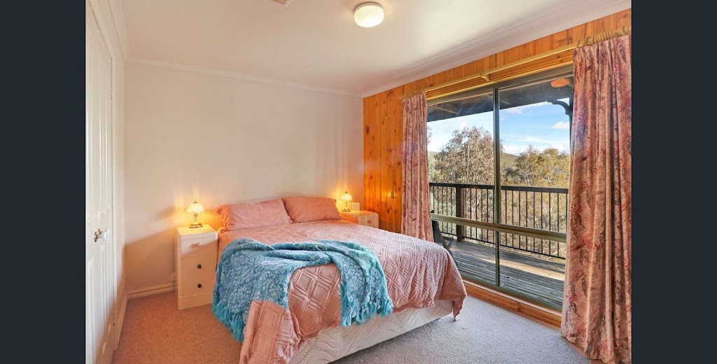 Skylight Ridge Bonnie Doon | 19 Hutchinsons Rd, Bonnie Doon VIC 3720, Australia | Phone: 0415 700 292 Skylight Ridge Bonnie Doon | 19 Hutchinsons Rd, Bonnie Doon VIC 3720, Australia | Phone: 0415 700 292