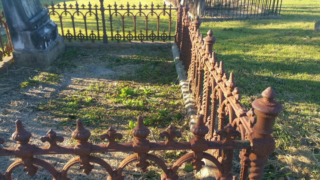 Hinton Pioneer Cemetery | 289 Hinton Rd, Hinton NSW 2321, Australia | Phone: (02) 4980 0255