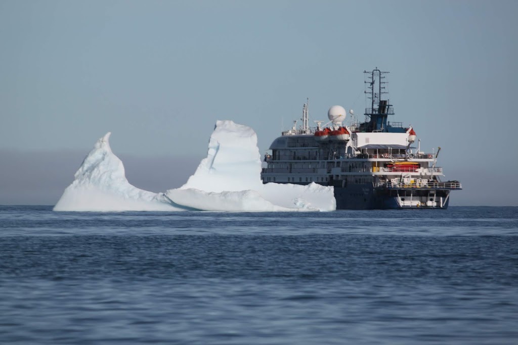 Antarctica Travel Centre | Unit 3/165 High St, Berwick VIC 3806, Australia | Phone: 1300 784 794