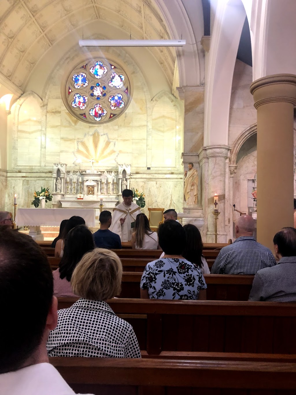 Sacred Heart Catholic Church Mosman | church | 23 Cardinal St, Mosman NSW 2088, Australia | 0289693200 OR +61 2 8969 3200