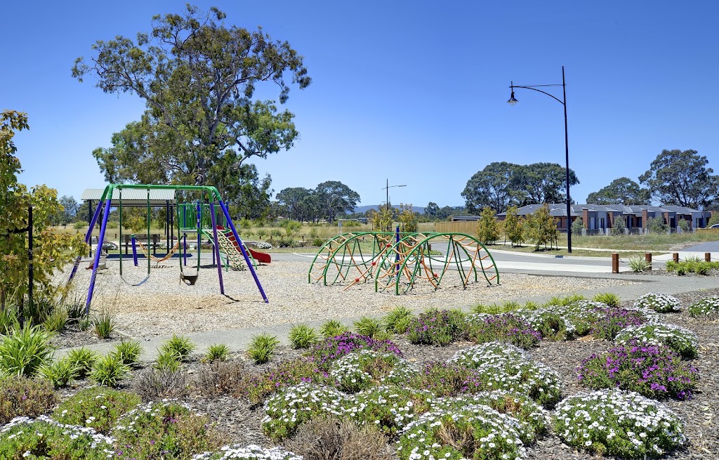 Berry Lane Mernda by Central Equity | Riverdale Blvd, Mernda VIC 3754, Australia | Phone: 1800 637 632