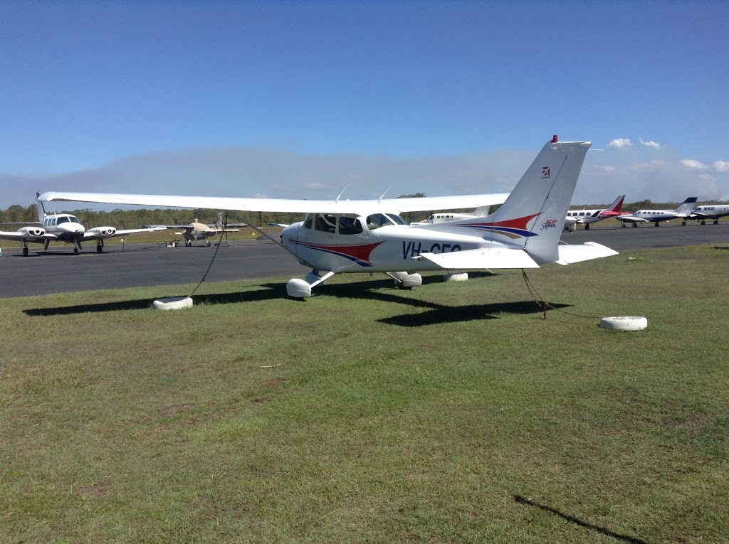 Caloundra Aerodrome | airport | 14 Pathfinder Dr, Caloundra West QLD 4551, Australia