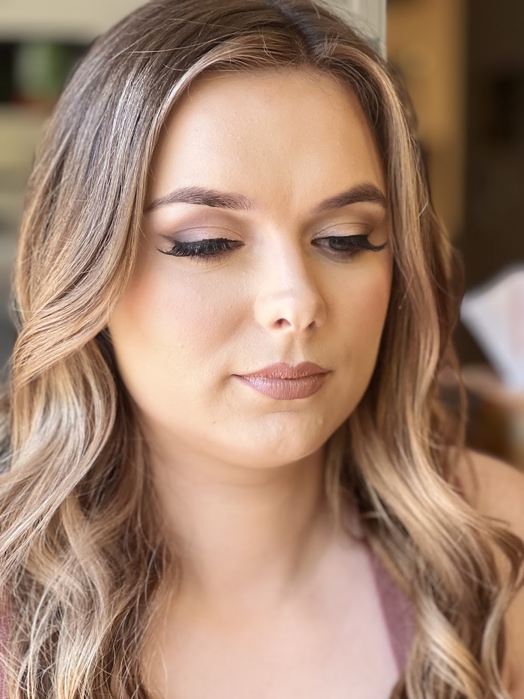 Glamorous and girly Make up/Hair Artist | 11 Dawkins Ave, Plumpton VIC 3335, Australia | Phone: 0433 584 485