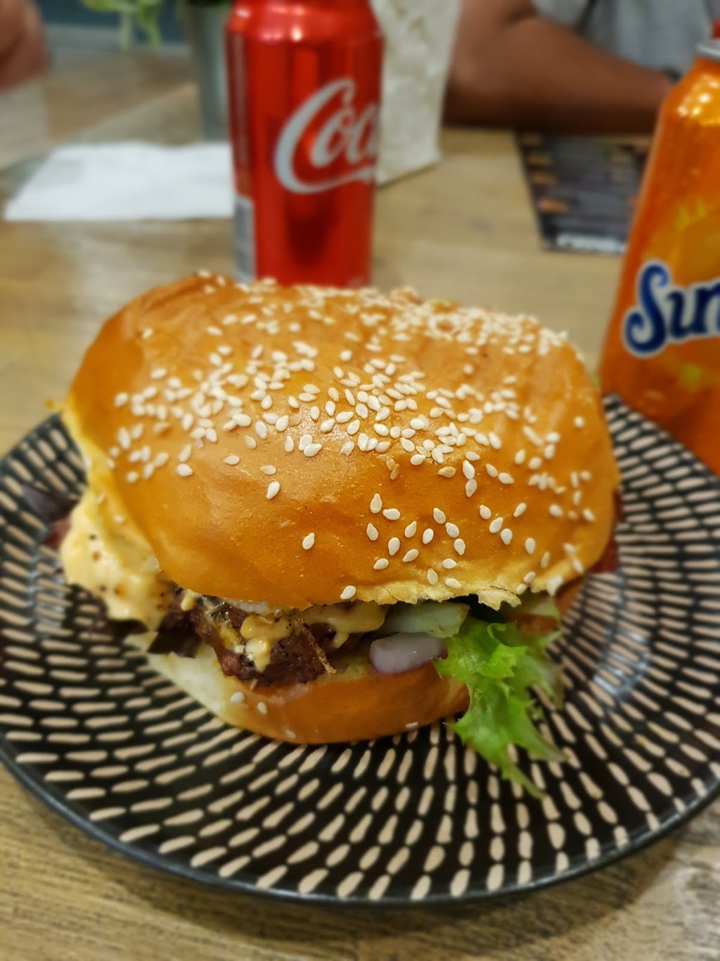 Sabroso Burgers | 400 Churchill Rd, Kilburn SA 5084, Australia | Phone: (08) 8359 1319