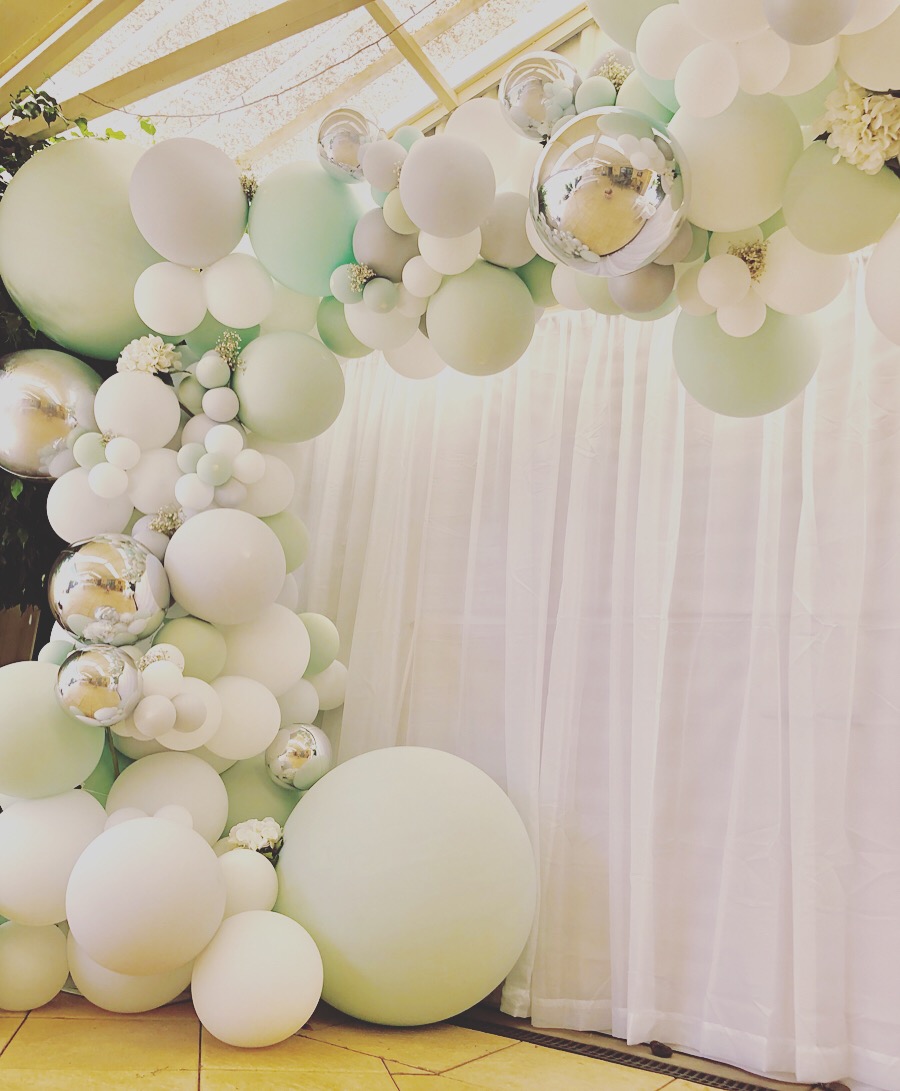 GlitznGlam Balloons Perth |  | Cassowary Chase, Wandi WA 6167, Australia | 0407497011 OR +61 407 497 011