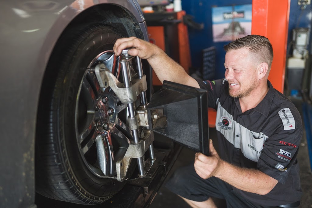 Robos Tyreworks | 4 Wandal Rd, Rockhampton QLD 4700, Australia | Phone: (07) 4927 3360