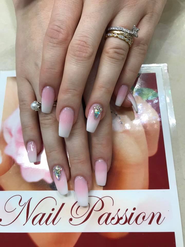 Nail Passion | Shop 84 STOCKLAND Outside Kmart, Central Ave, Pialba QLD 4655, Australia | Phone: (07) 4124 1800
