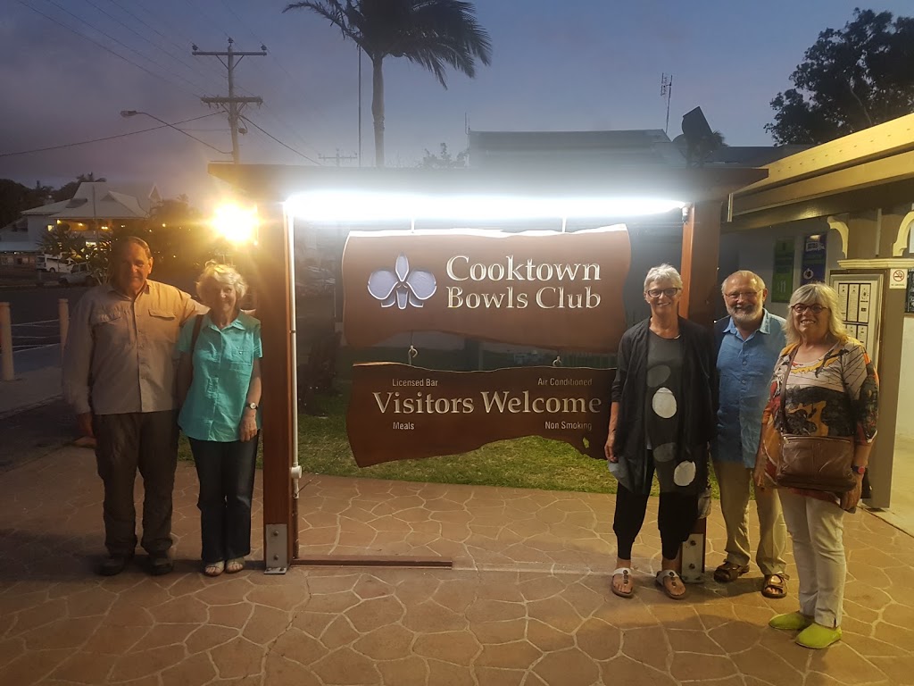Cooktown Bowls Club | restaurant | 129 Charlotte St, Cooktown QLD 4895, Australia | 0740695819 OR +61 7 4069 5819