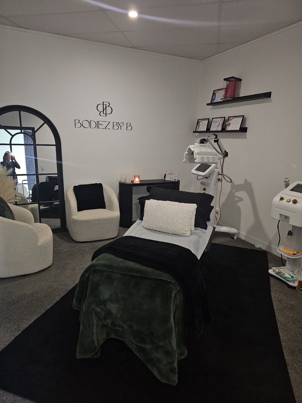 Bodiez By B | 5/141 Maudsland Rd, Oxenford QLD 4210, Australia | Phone: 0447 106 981