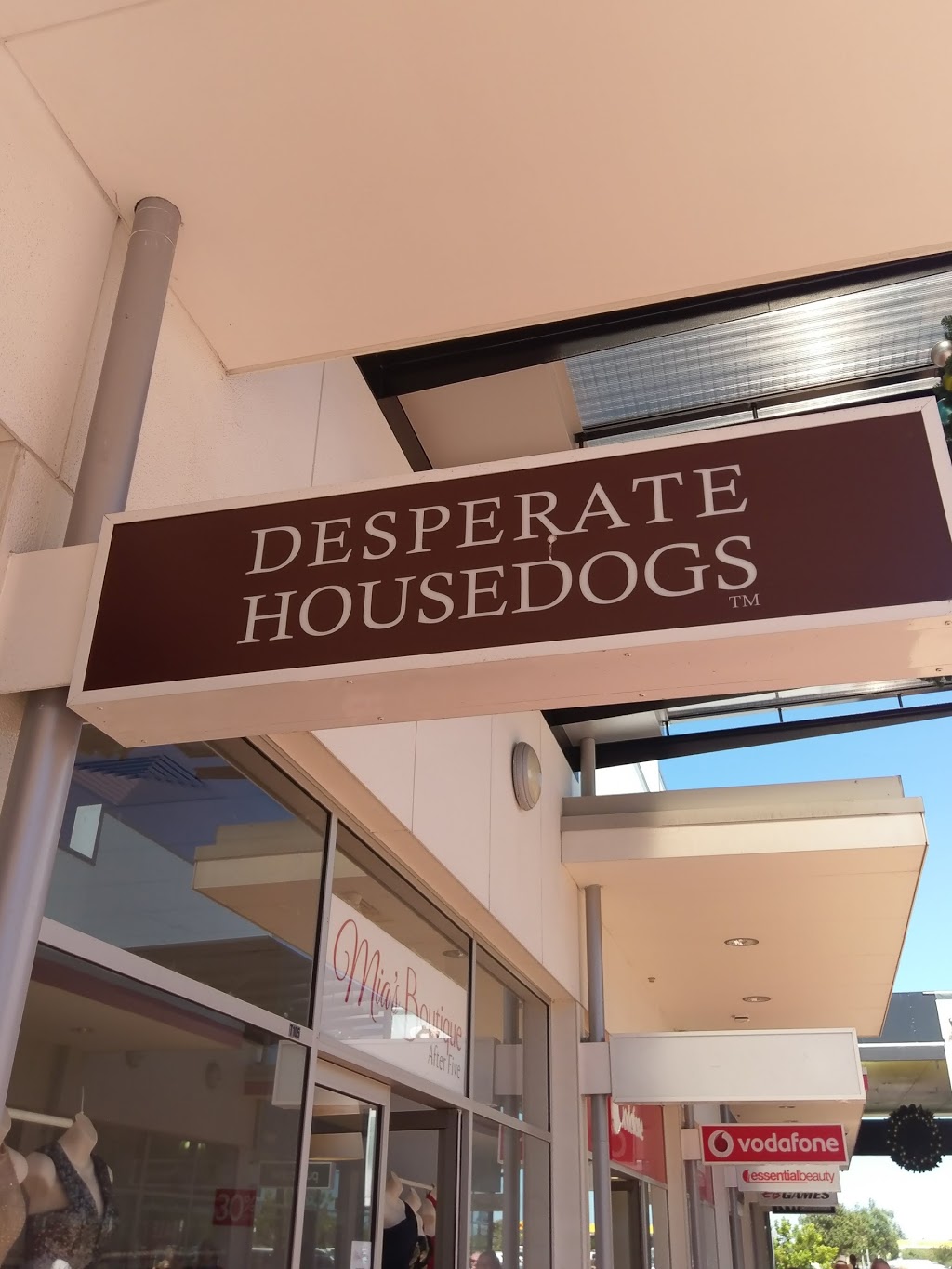 Desperate Housedogs | store | 727 Tapleys Hill Rd, Adelaide Airport SA 5950, Australia | 0883560879 OR +61 8 8356 0879