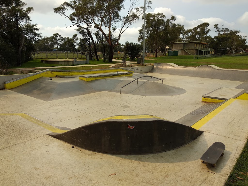 Lionel Watts Skate Park | park | Glen St, Belrose NSW 2085, Australia | 1300434434 OR +61 1300 434 434
