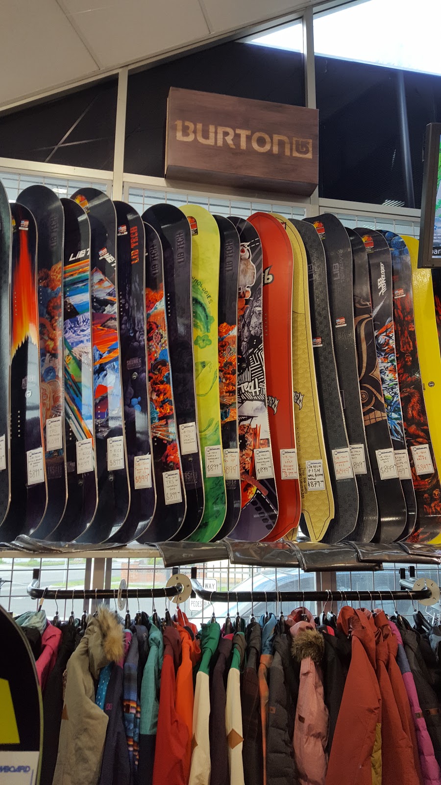 Melbourne Snowboard Centre | 392 Plenty Rd, Preston VIC 3072, Australia | Phone: (03) 9470 1822