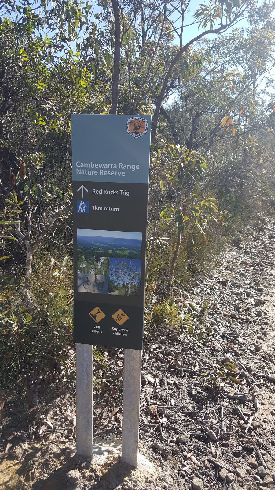 Red Rocks trig walking track | tourist attraction | Cambewarra Range Nature Reserve, Leebold Hill Rd, Red Rocks NSW 2577, Australia | 0248877270 OR +61 2 4887 7270