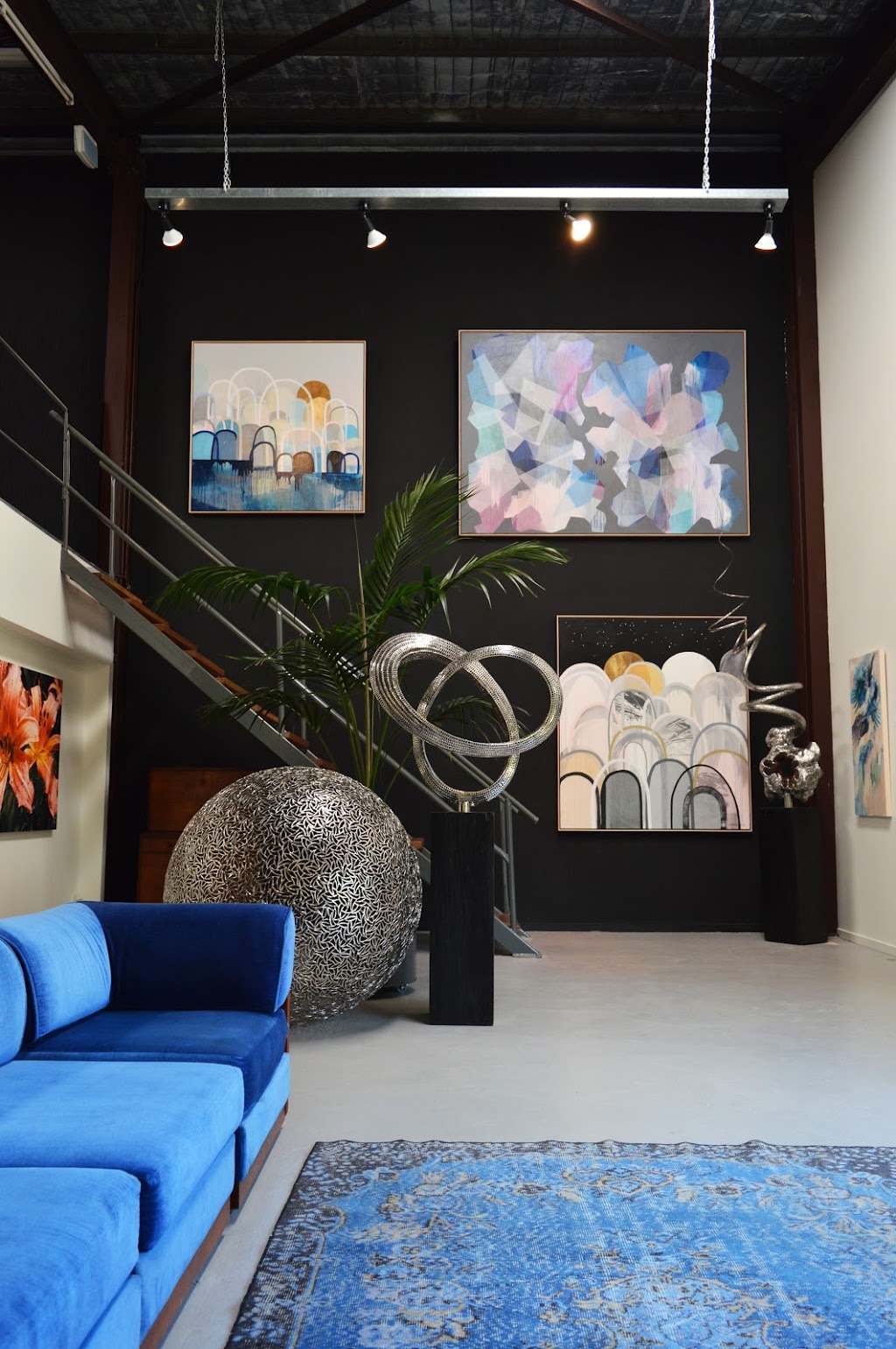 Thomgallery | 6 Fern Pl, Byron Bay NSW 2481, Australia | Phone: 0411 813 999