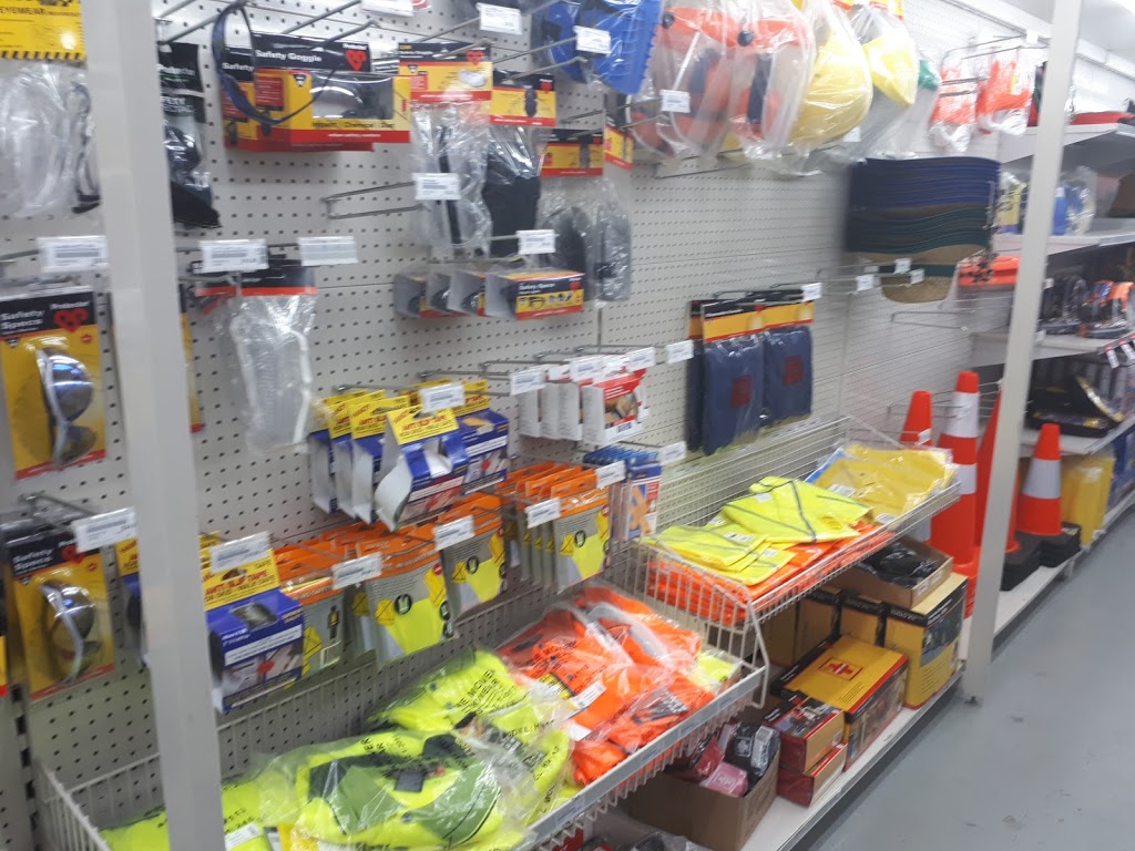 ROMA - Sunshine Hardware and Rural | hardware store | 49 McDowall St, Roma QLD 4455, Australia | 0746222555 OR +61 7 4622 2555