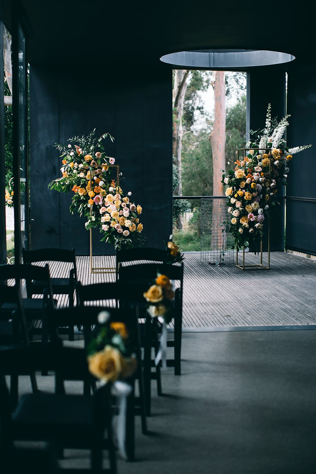 Naomi Rose Floral Design | 21 Citrus St, Braeside VIC 3195, Australia | Phone: 0416 436 624