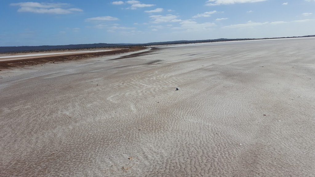 Lake Cowan | Mort Harslett Dr, Norseman WA 6443, Australia | Phone: 0419 837 337