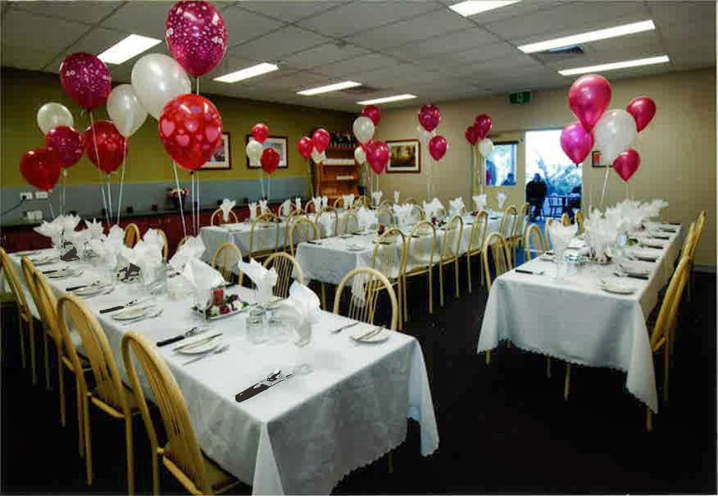 Woodys Cafe & Conference Centre | cafe | 3 Woodford Pl, Thornton NSW 2322, Australia | 0249235990 OR +61 2 4923 5990