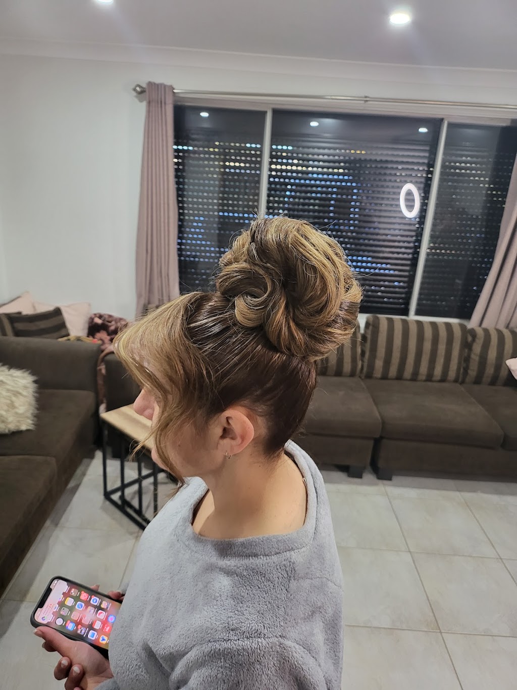 KW Hair Artistry | 184 Swallow Dr, Erskine Park NSW 2759, Australia | Phone: 0432 394 853