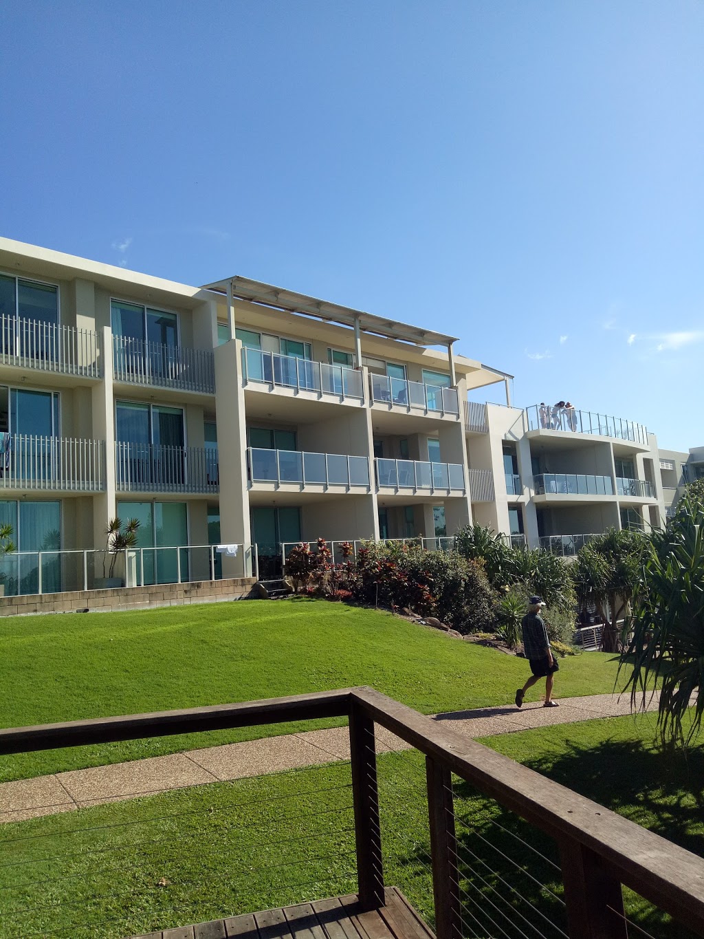 Cabarita Beach Hotel | lodging | 2-6 Pandanus Parade, Cabarita Beach NSW 2488, Australia | 0266760033 OR +61 2 6676 0033