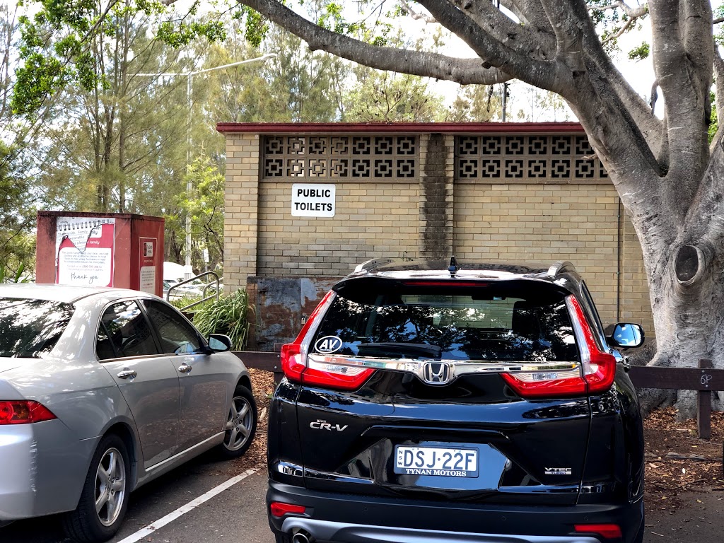 Church Point Parking Area | parking | Church Point NSW 2105, Australia