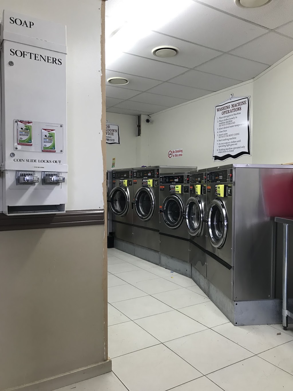 Murrumba Downs Laundromat | laundry | 17/274 Dohles Rocks Rd, Murrumba Downs QLD 4503, Australia | 1300362233 OR +61 1300 362 233