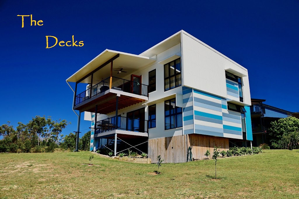Grand View on Moreton | 10 Cowry Cl, Tangalooma QLD 4025, Australia | Phone: 0418 450 479
