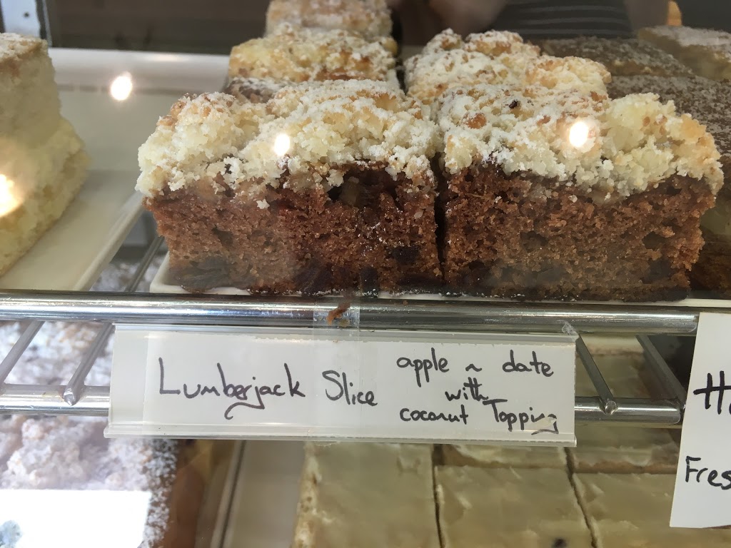 Culburra Cake Shop | cafe | 151 Prince Edward Ave, Culburra Beach NSW 2540, Australia | 0244472395 OR +61 2 4447 2395