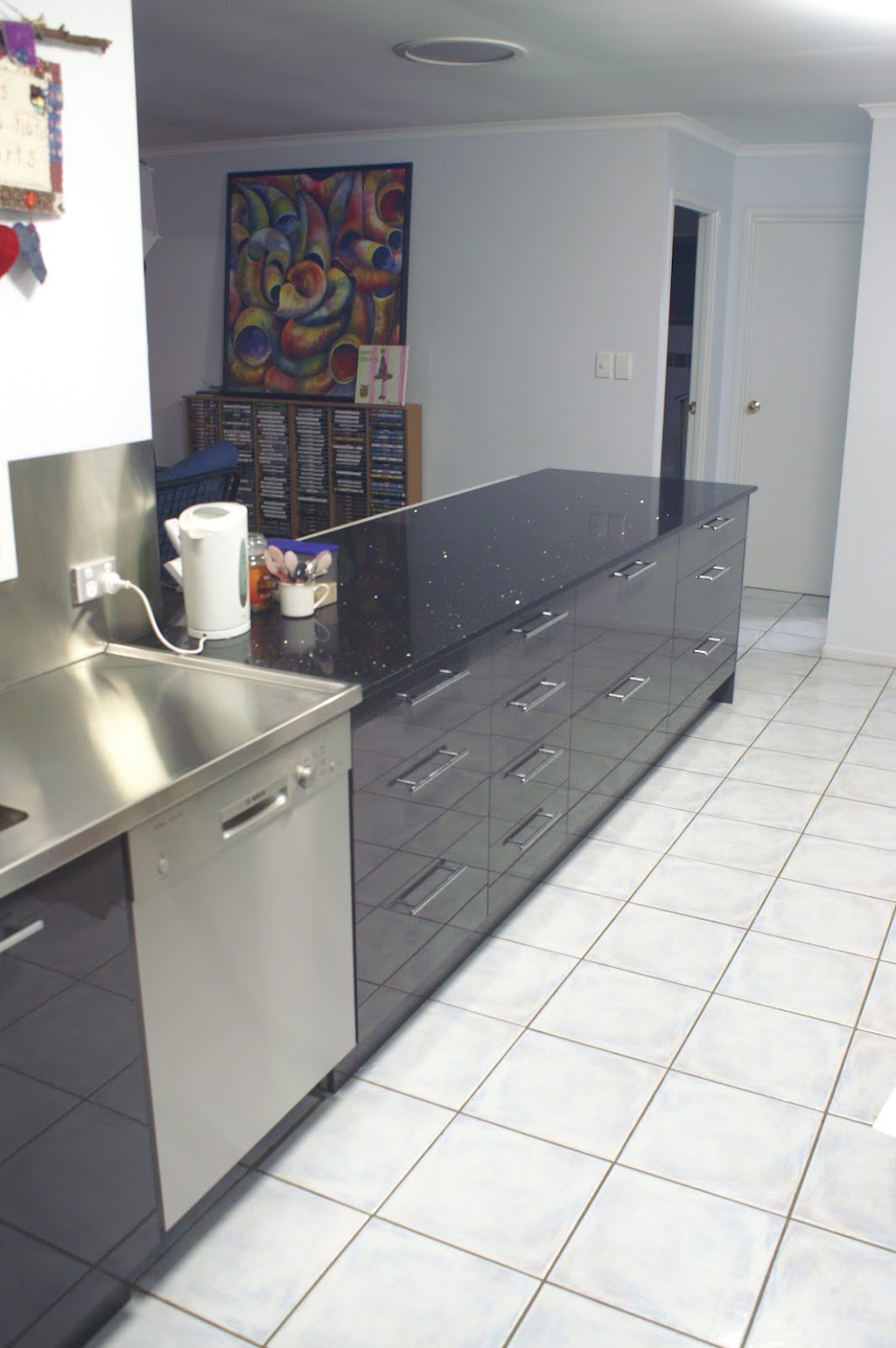 TJM Cabinets | 23 Sunita Dr, Elimbah QLD 4516, Australia | Phone: 0451 382 117