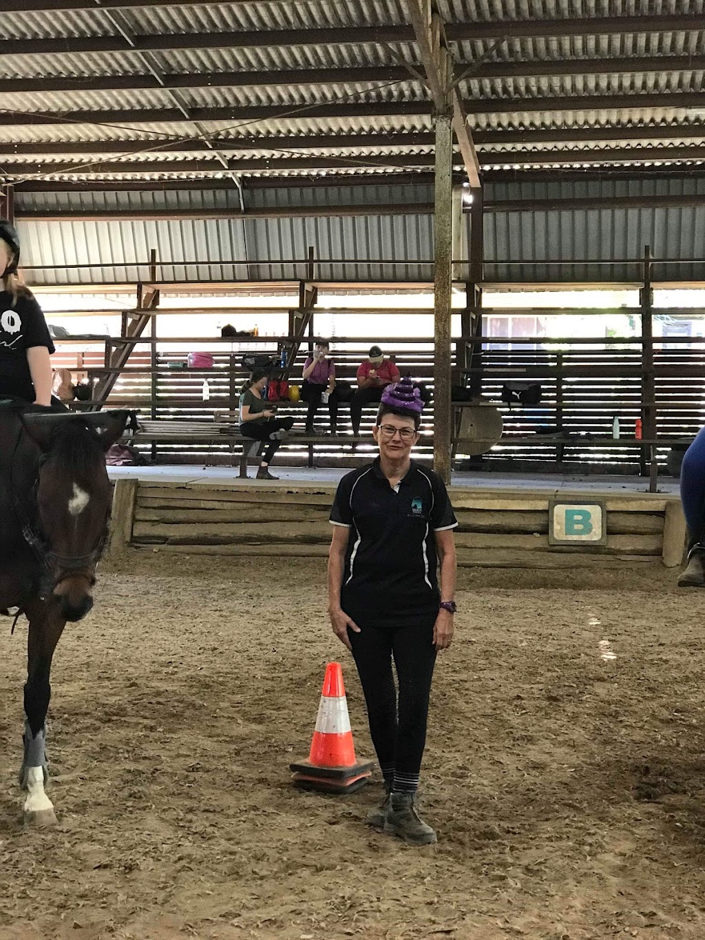 Dalson Park Indoor Equestrian Centre | 63 Nujooloo Rd, Slacks Creek QLD 4127, Australia | Phone: 0448 034 514