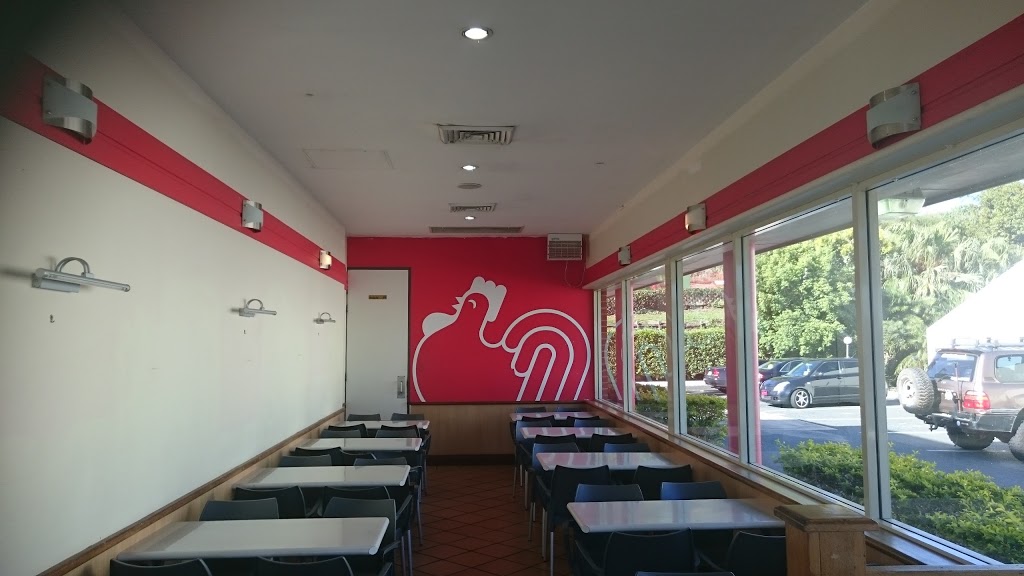 Red Rooster | restaurant | 3 Grandview Dr, Mount Pleasant QLD 4740, Australia | 0749425666 OR +61 7 4942 5666