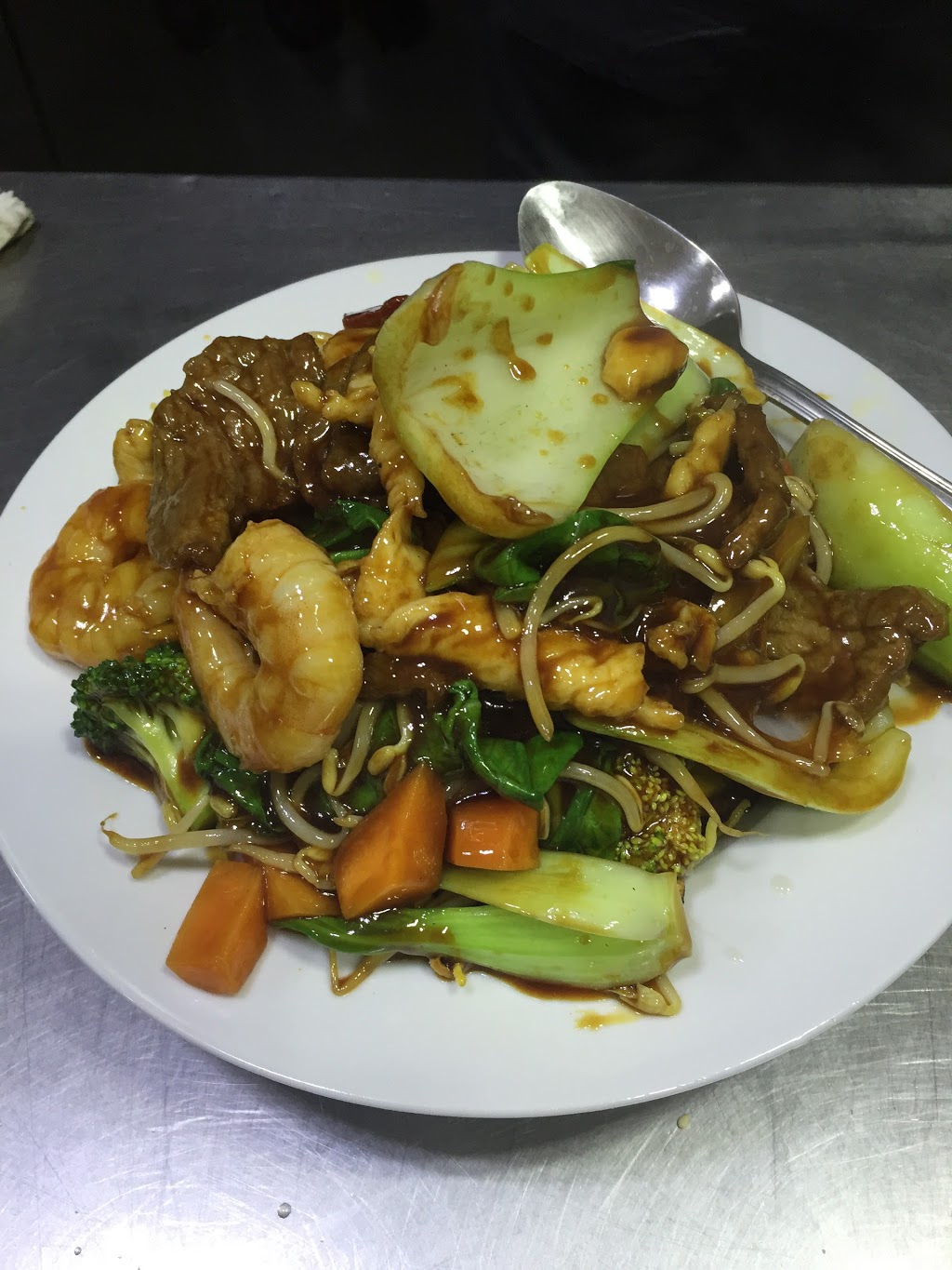 Noodle Castle Asian Cuisine | meal takeaway | 96 Pockett Ave, Banks ACT 2906, Australia | 0262848288 OR +61 2 6284 8288