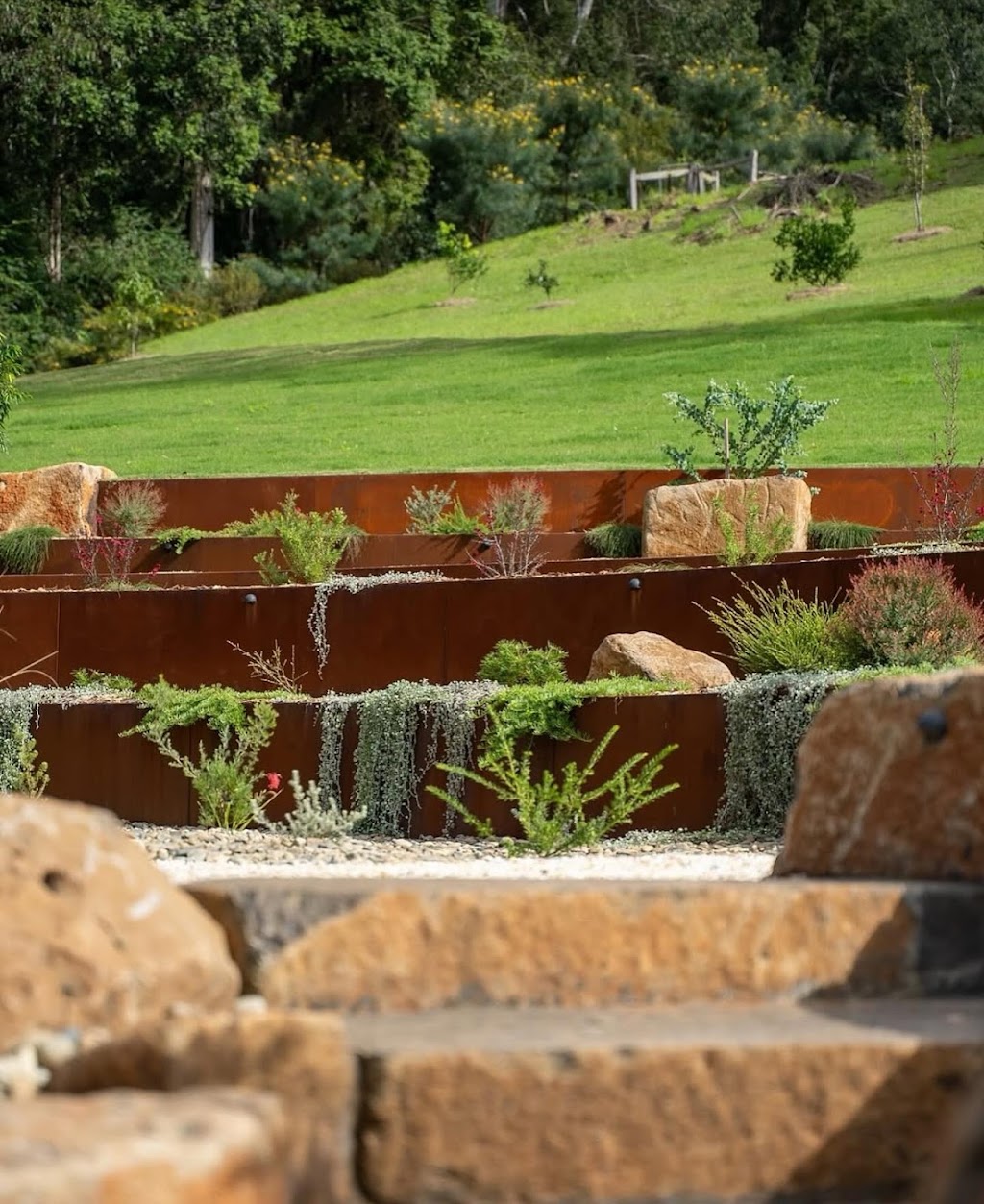 Plateau Landscapes Casino | Unit 1/3 Second Ave, Casino NSW 2470, Australia | Phone: 0427 788 995