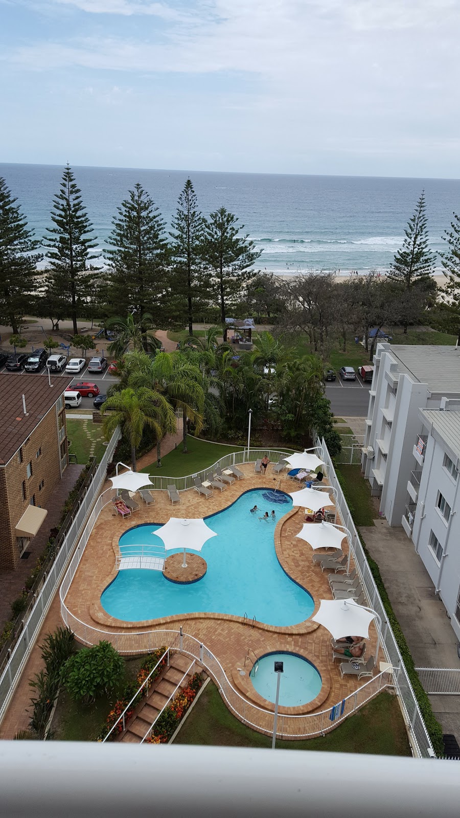 2nd Avenue Beachside Apartments | lodging | 3 Second Ave, Burleigh Heads QLD 4220, Australia | 0755761033 OR +61 7 5576 1033