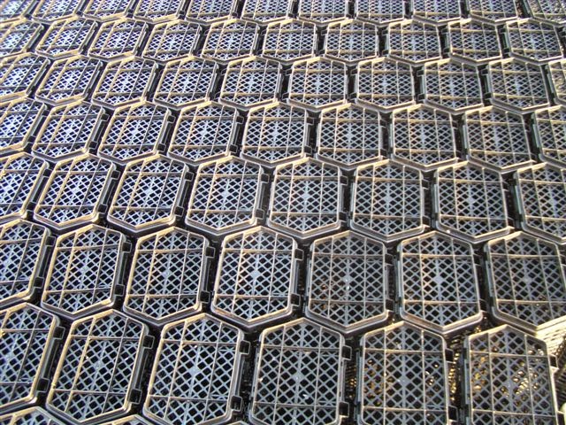Hexcyl Systems Pty Ltd | Oyster Baskets | Shellfish Baskets | 37 Thiselton Way, Denial Bay SA 5690, Australia | Phone: (08) 8625 3927